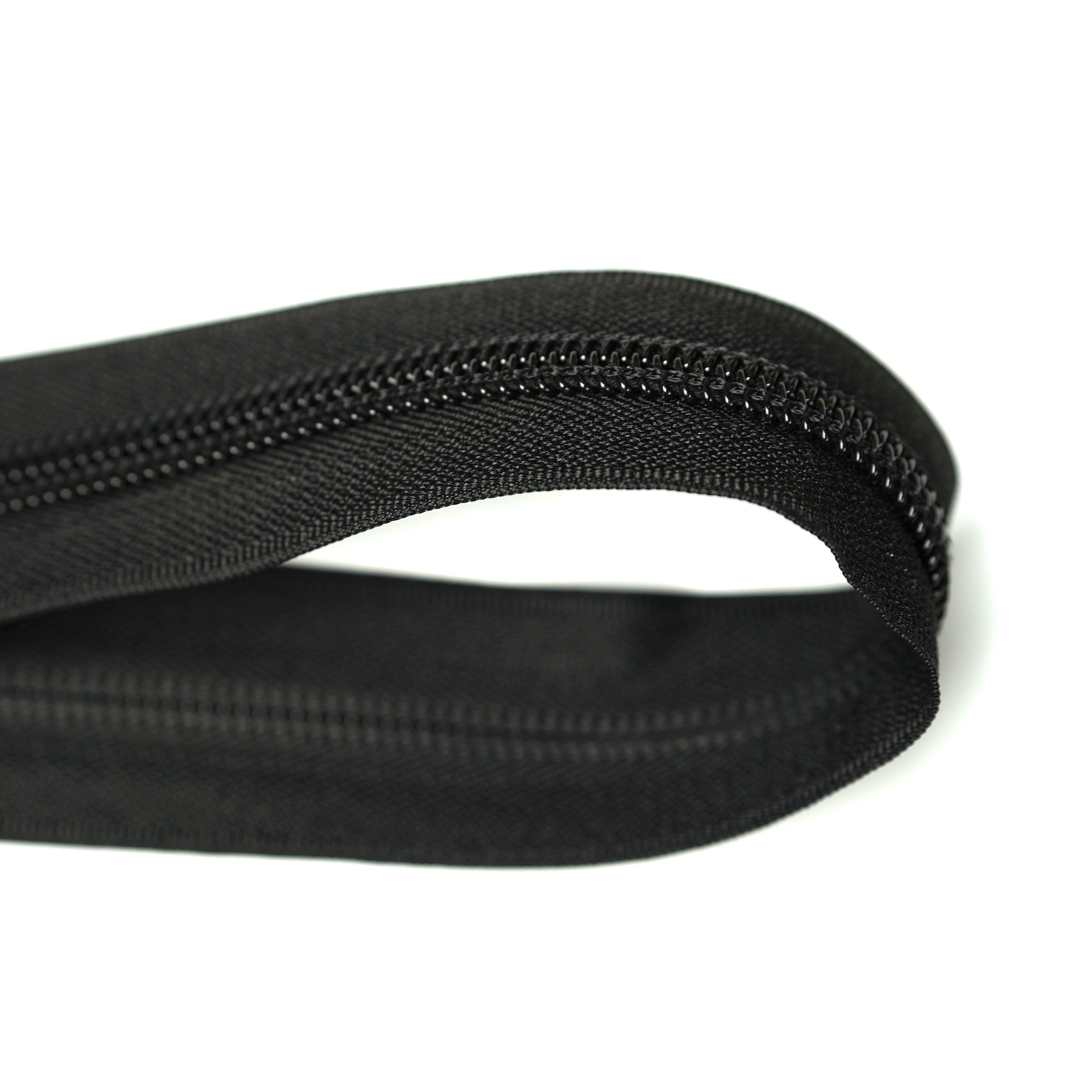 M8Tex #10 Black Continuous Spiral Zipper per Metre