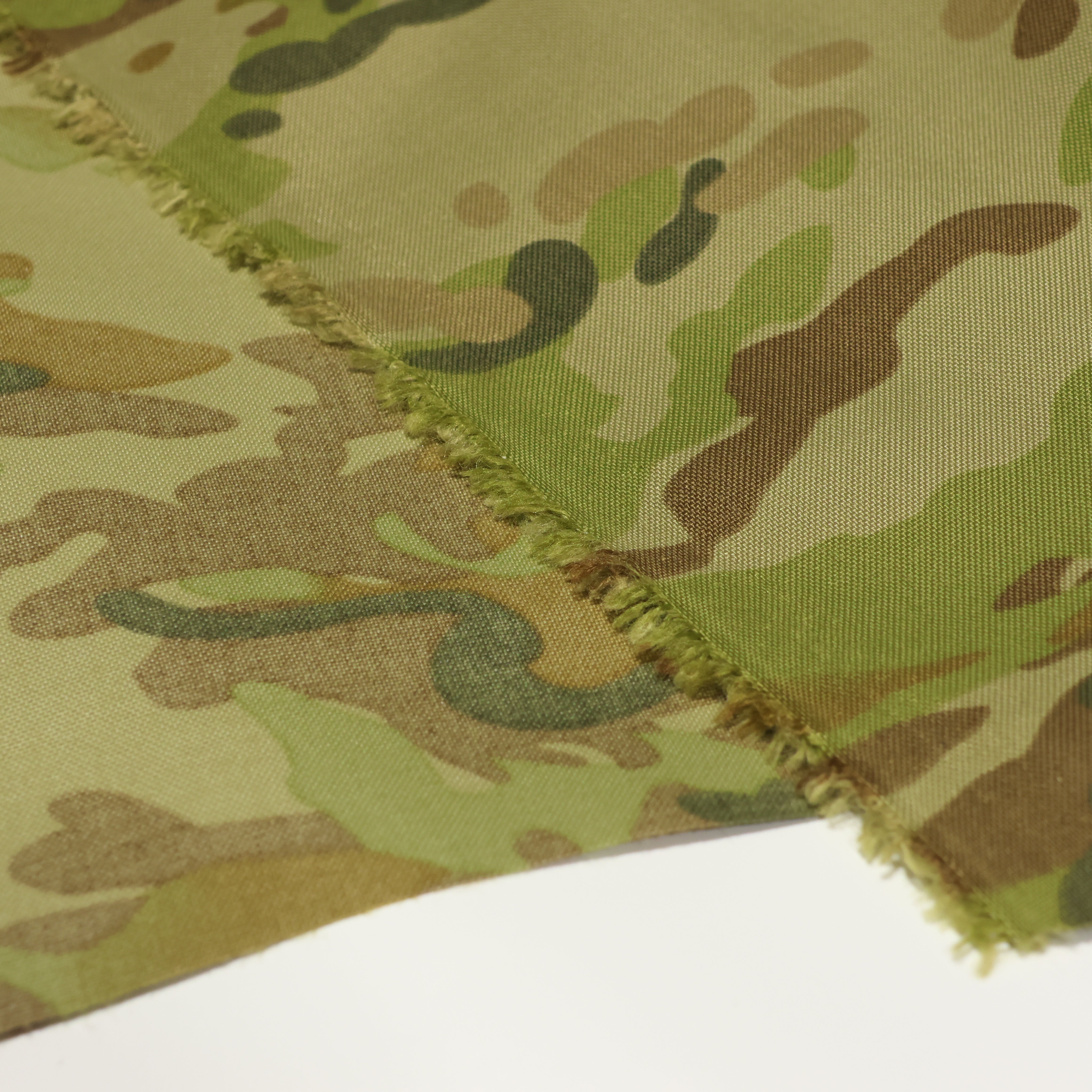 500D Australian Multicam Compatible Nylon per Metre